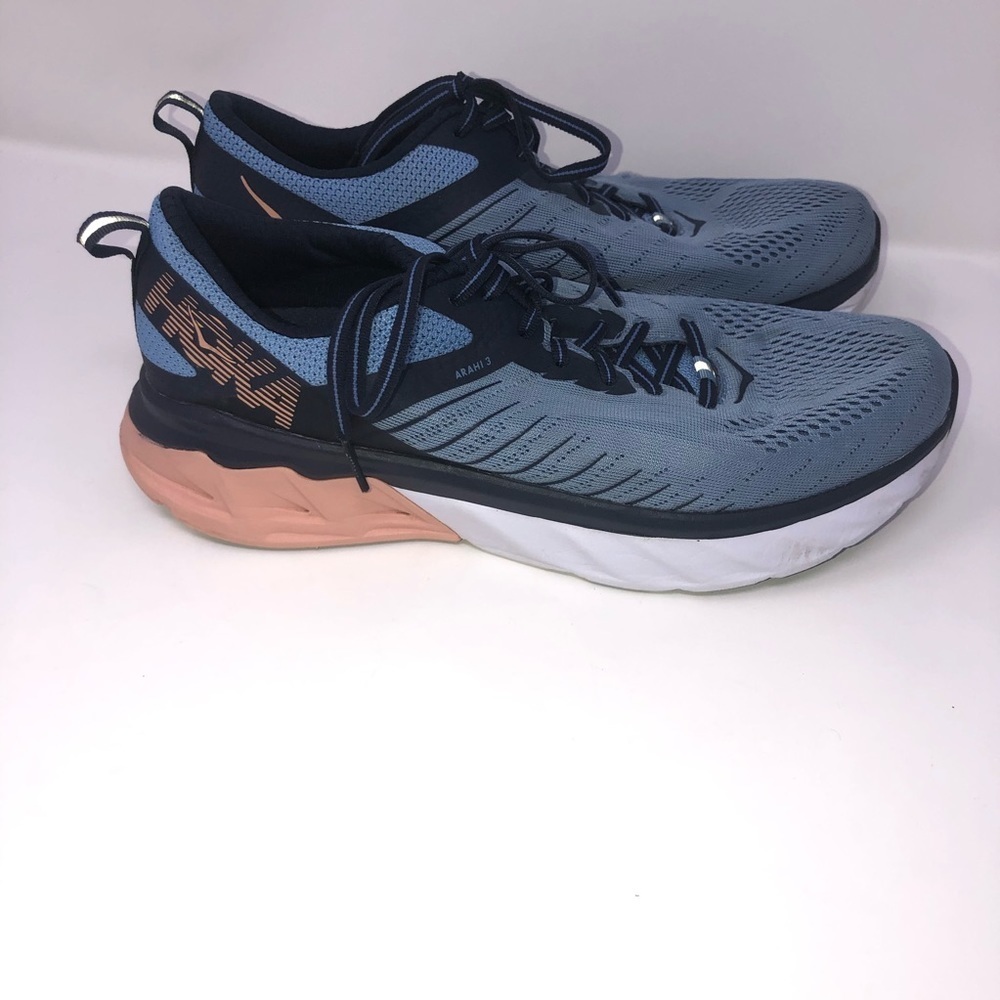Women's Hoka one one ARAHI 3 running sneakers 9.5